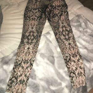 bar III leggings.